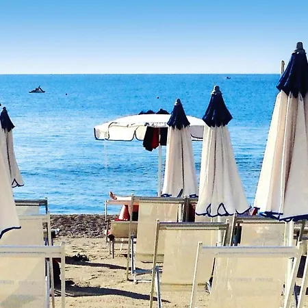 Apartamento Hermitage - Ili02201-dyh Pietra Ligure